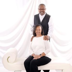 Meet your Posher, Lela